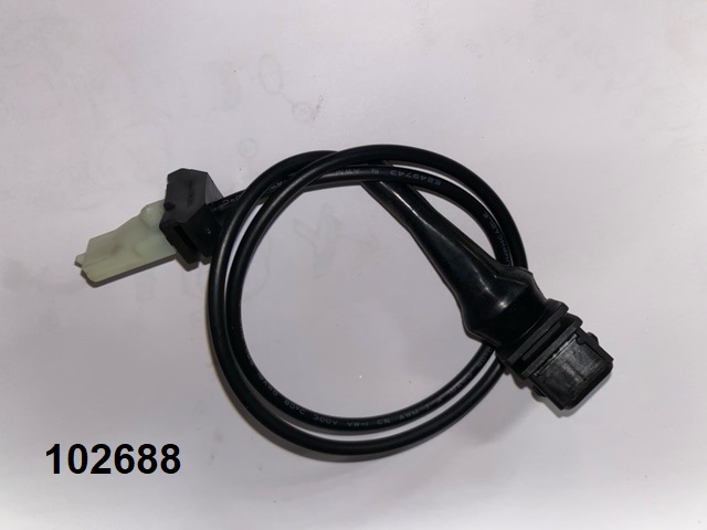 WIRE,  DISTRIBUTOR CONNECTOR